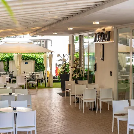 Hotel Aiglon Rimini