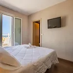 Aiglon Hotel 3*