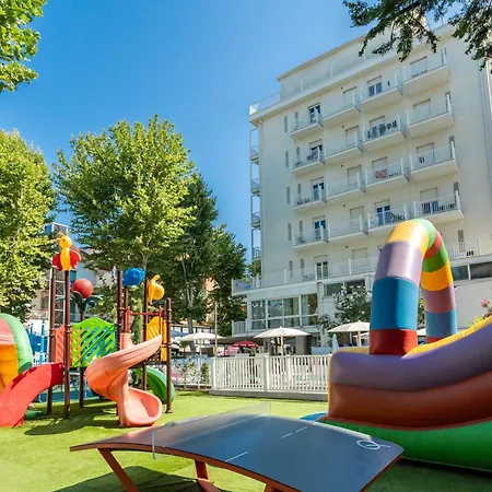 Aiglon فندق ريميني