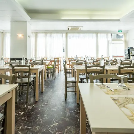Aiglon Hotel