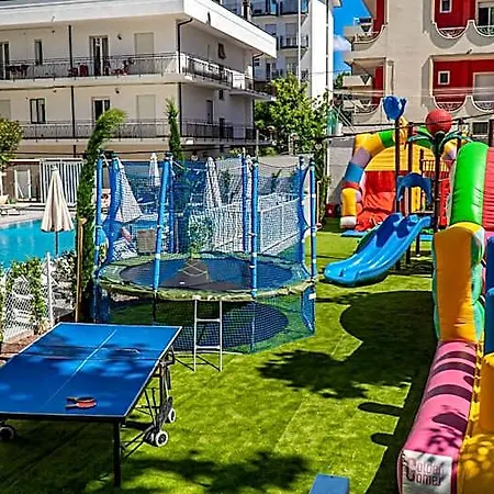 Aiglon Hotel