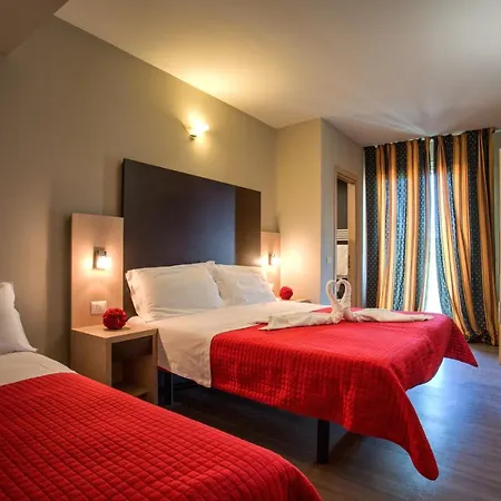 Aiglon Hotel 3*