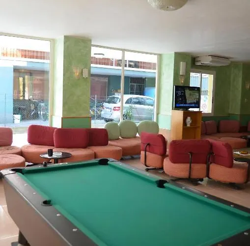 Aiglon 3* Римини