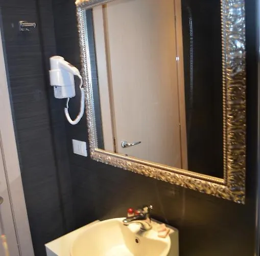 Hotel Aiglon Rímini