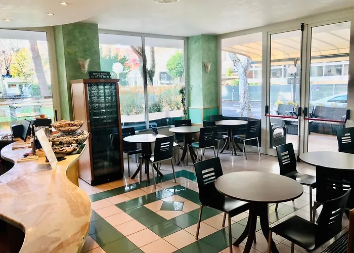 Aiglon 3* Римини