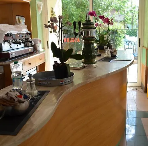 ホテル Aiglon リミニ