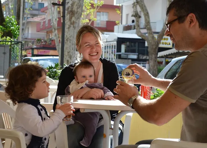 ホテル Aiglon リミニ